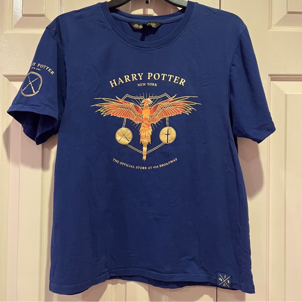 Harry Potter Wizarding World NYC Exclusive Official Store Fawkes T-shirt Size M